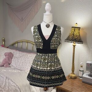 Y2K Black and Green Patterned Tie Back Top